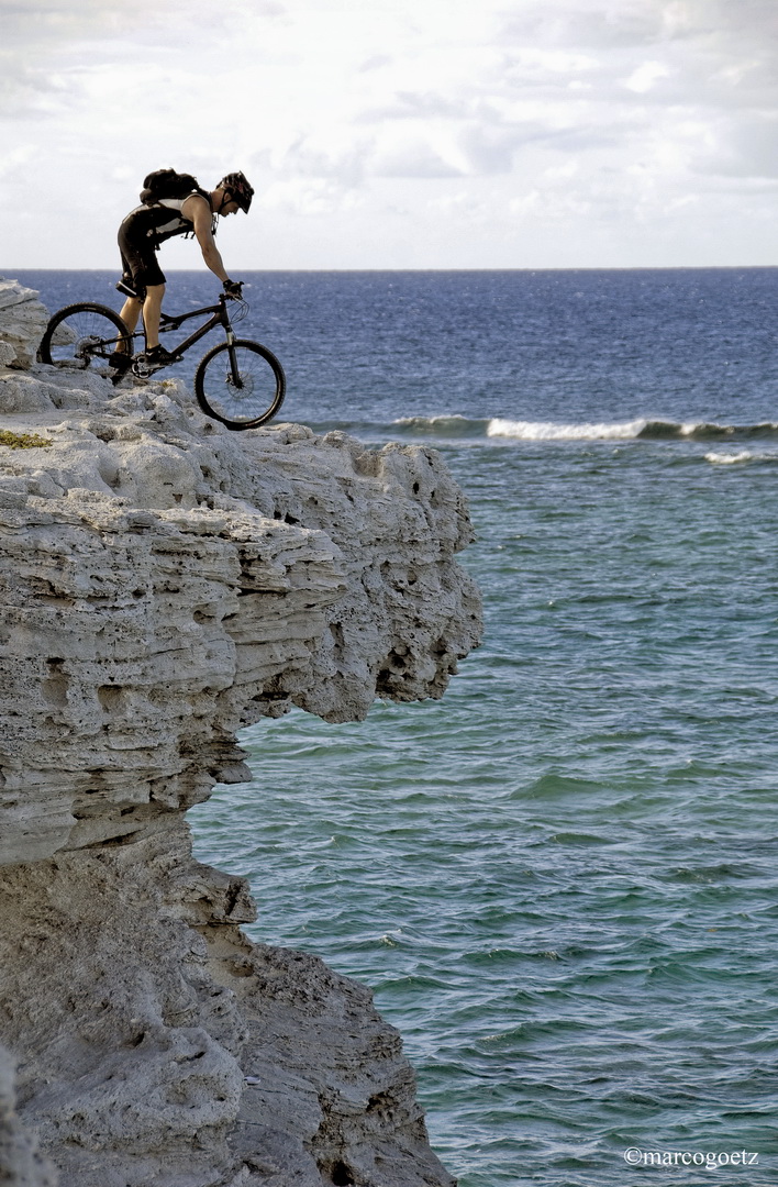 MOUNTAIN BIKING GRAND TURK